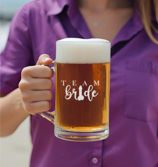 Hens Engraved Beer Glass