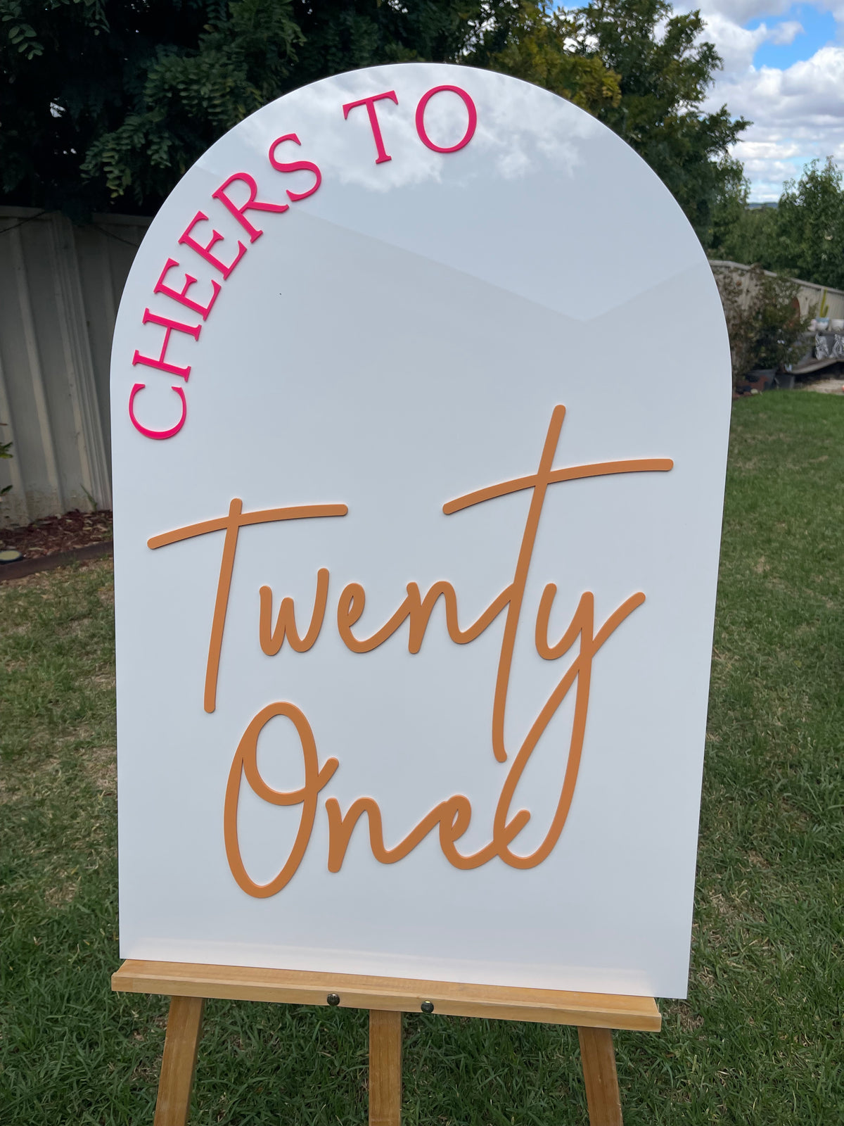 Birthday Party Sign - Cheers To Design