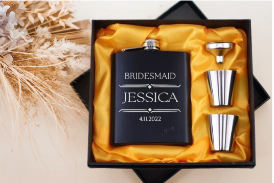 Bridesmaid Whisky Flask Set