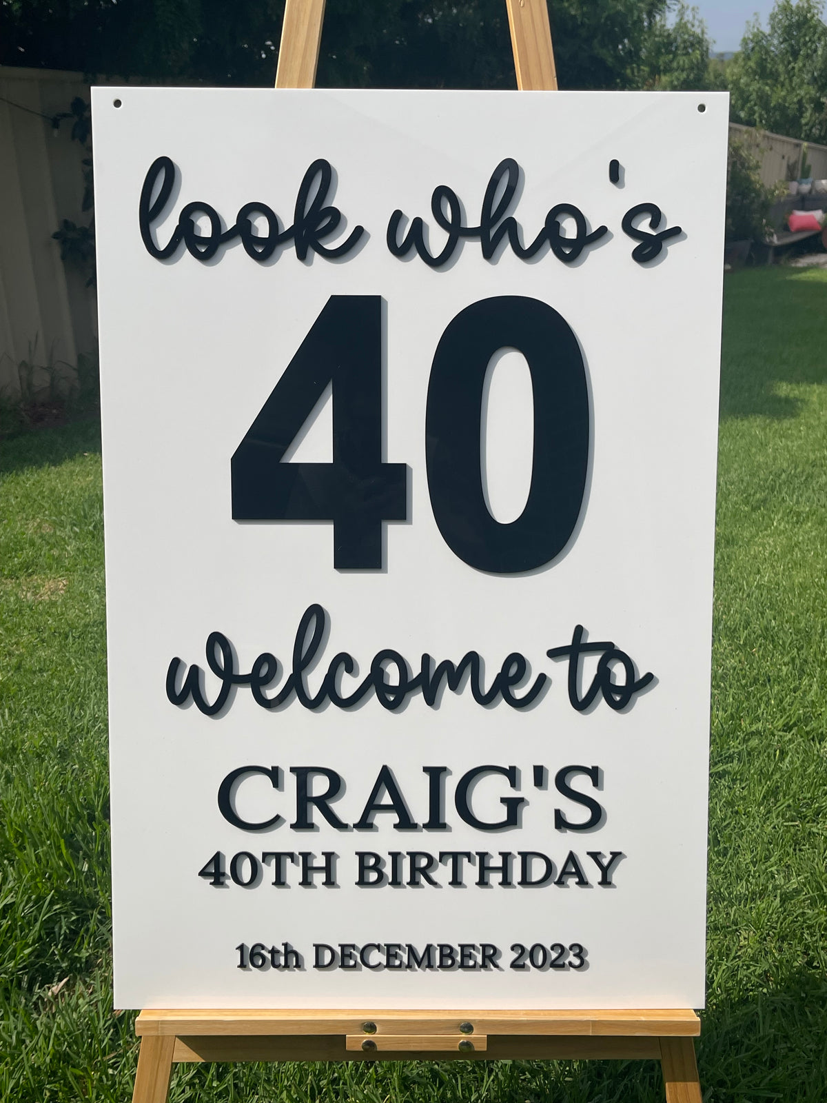 Birthday Party Sign - Look Who's Design