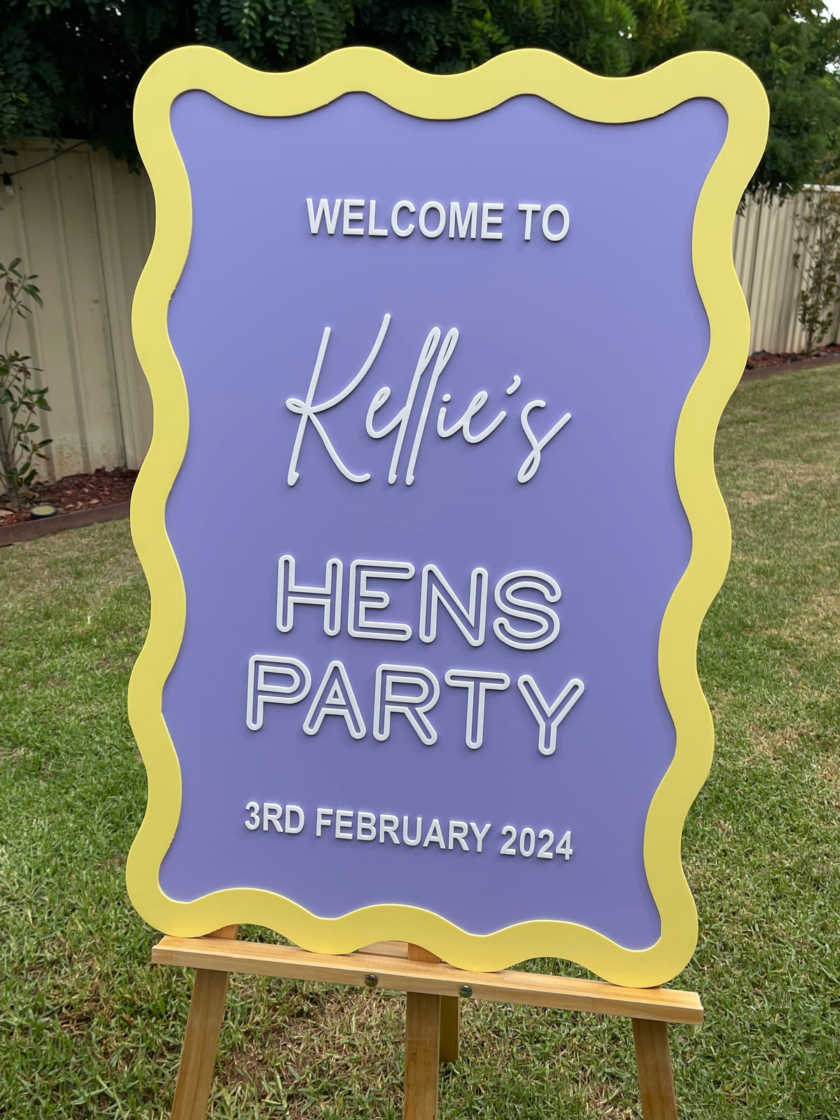 Hens Party Sign – Emily Hen’s Party Design