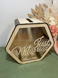 Wishing Well – Hexagonal Design