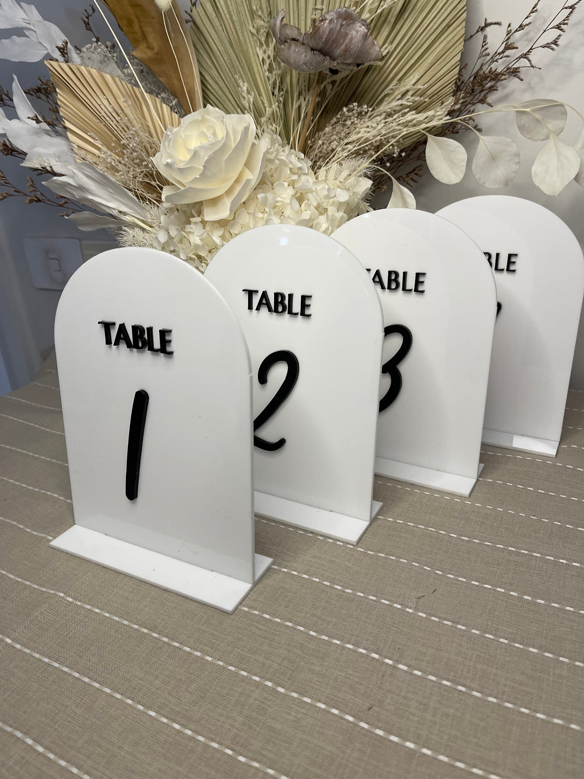 Table Numbers – Arch Design