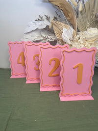 Table Numbers – Wavy Design