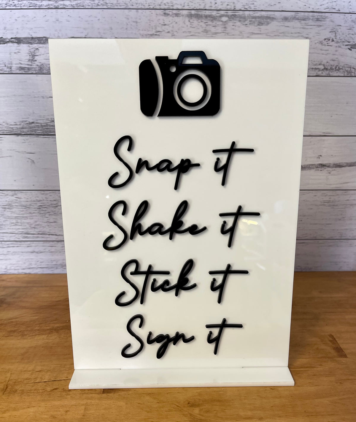 Reception Sign – Snap It, Shake It Design